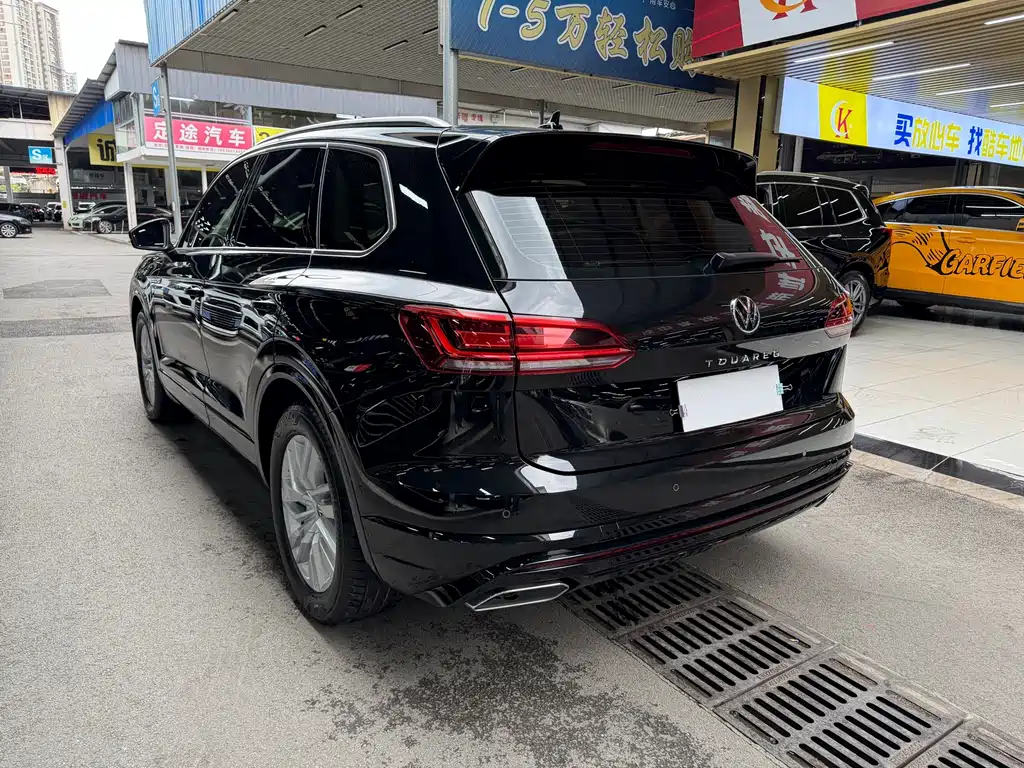 Volkswagen Touareg 2023 2.0TSI