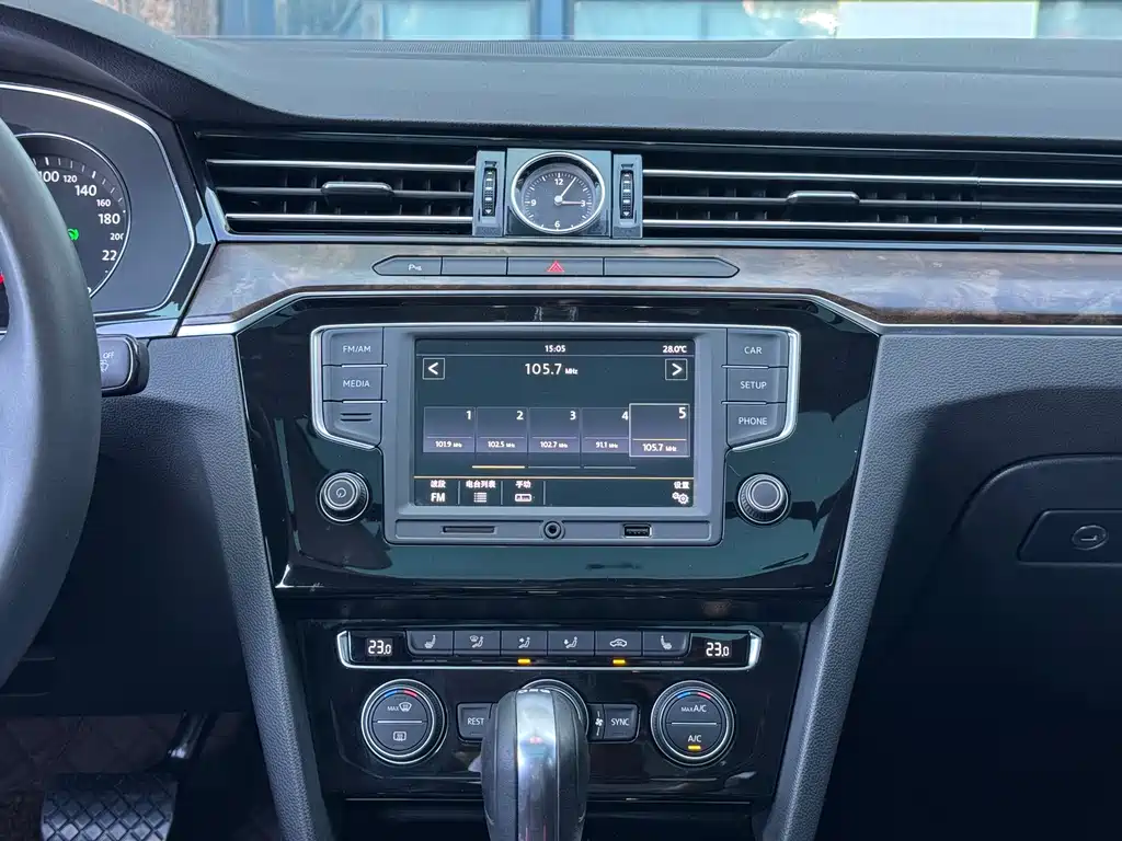 Volkswagen Magotan — миниатюра 14