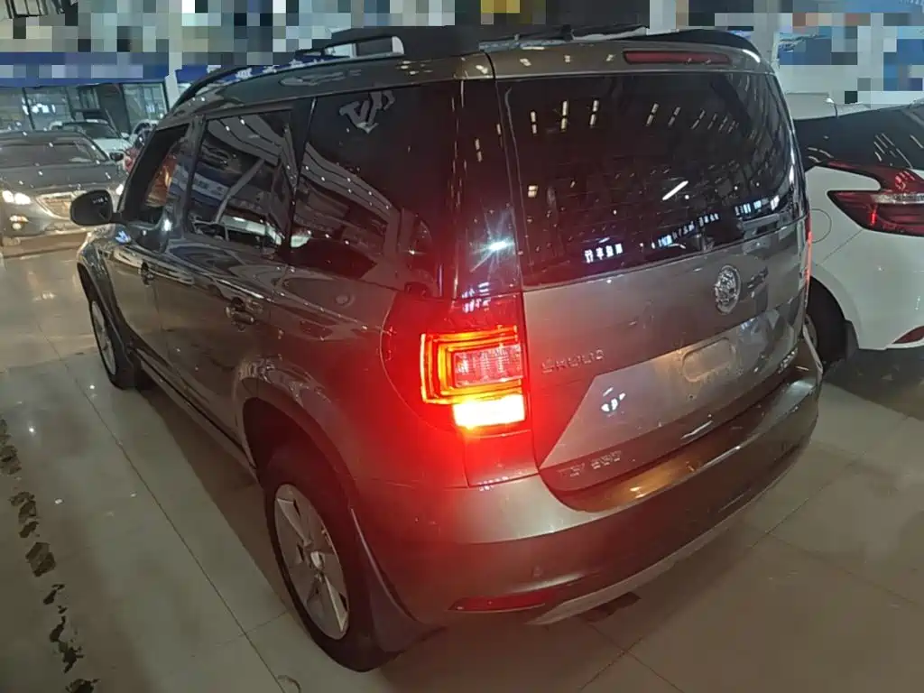 Skoda Yeti — миниатюра 5