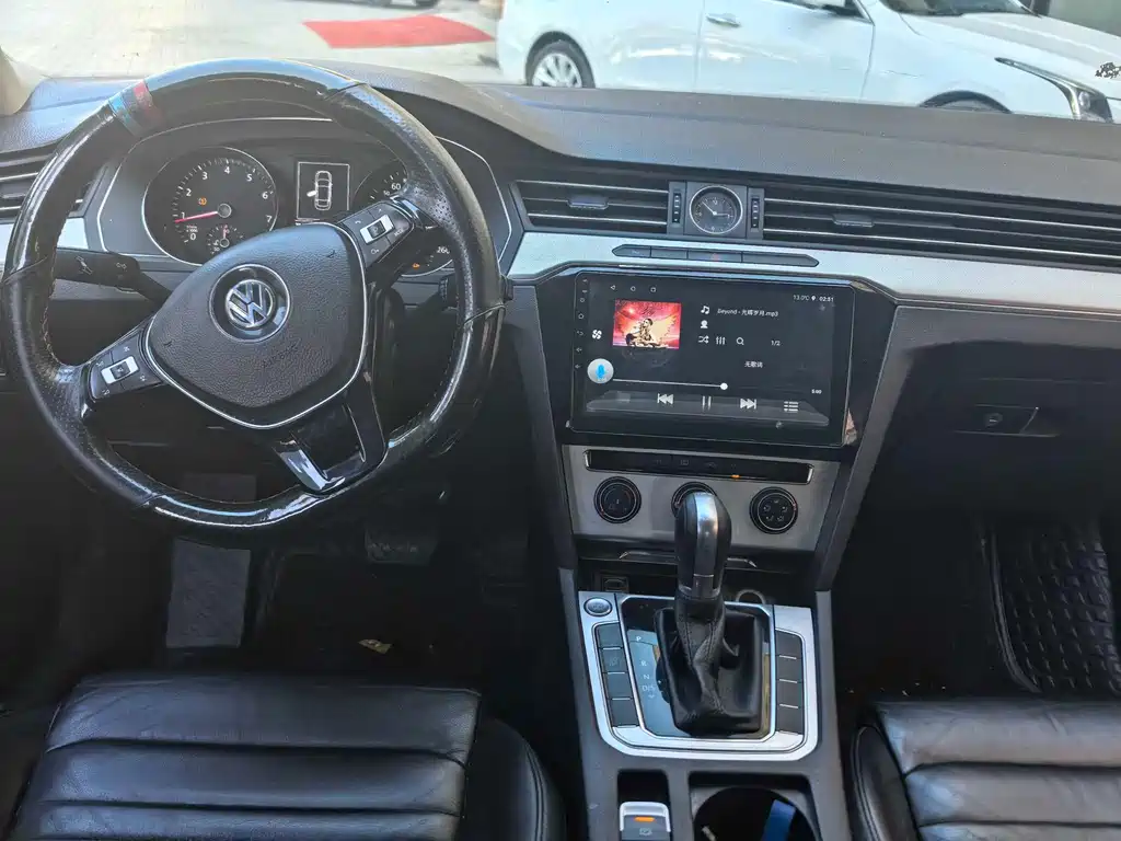 Volkswagen Magotan — миниатюра 6