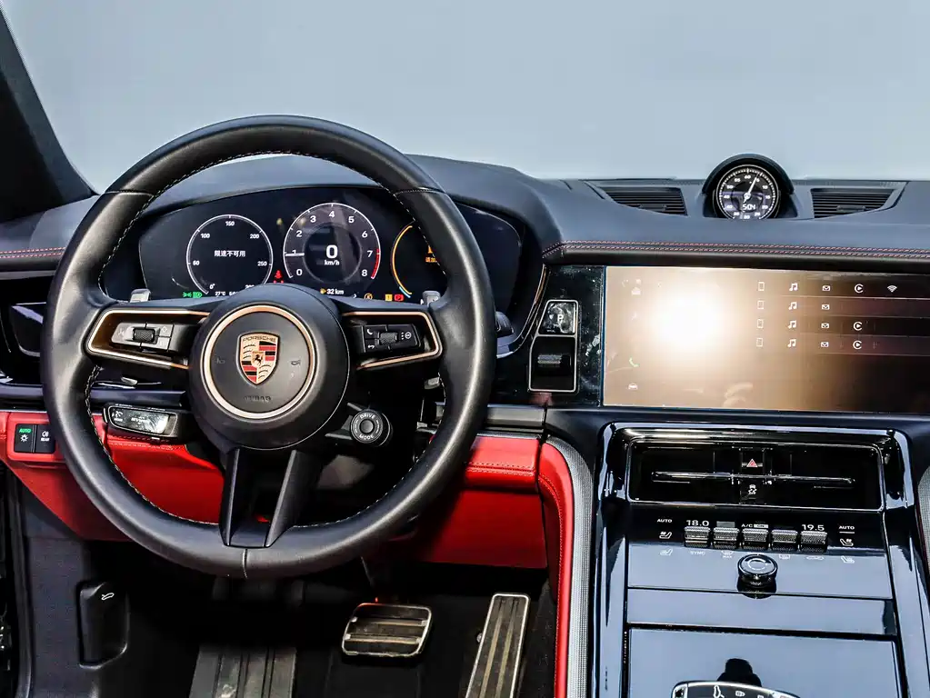 Porsche Panamera — миниатюра 7