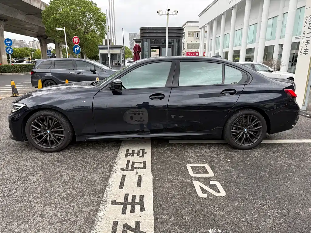 BMW 3 Series — миниатюра 2