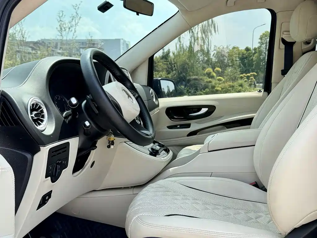 Mercedes-Benz Vito — миниатюра 9