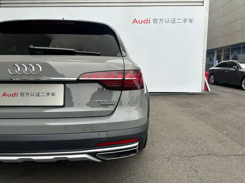 Audi A4 (Import) — миниатюра 16