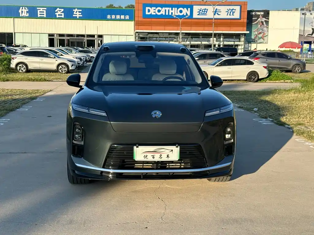 NIO ES8 — миниатюра 2