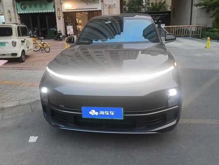 Li Auto Li L8 — миниатюра 2