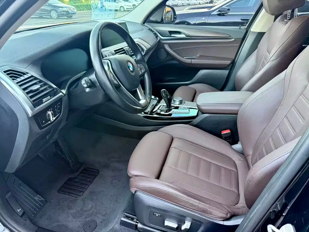 BMW X3 — миниатюра 4