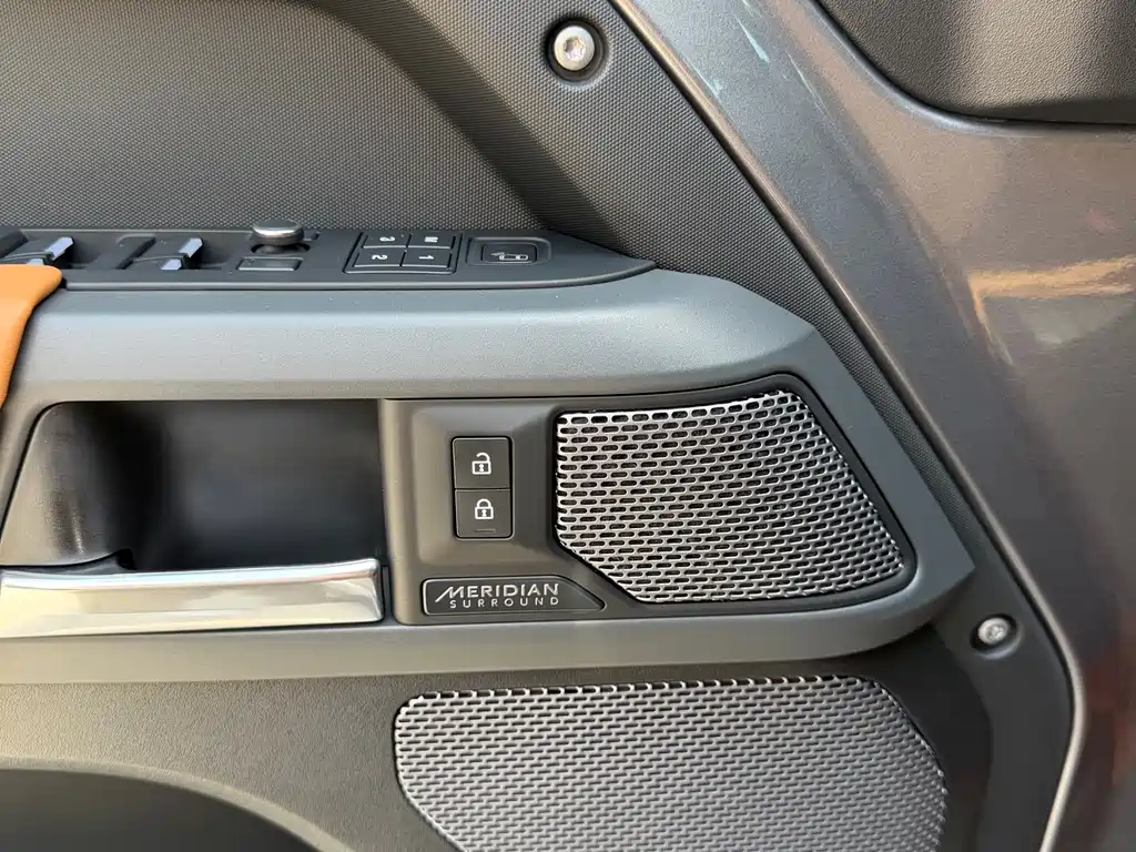 Land Rover Land Rover Defender 2020 110 P400 X