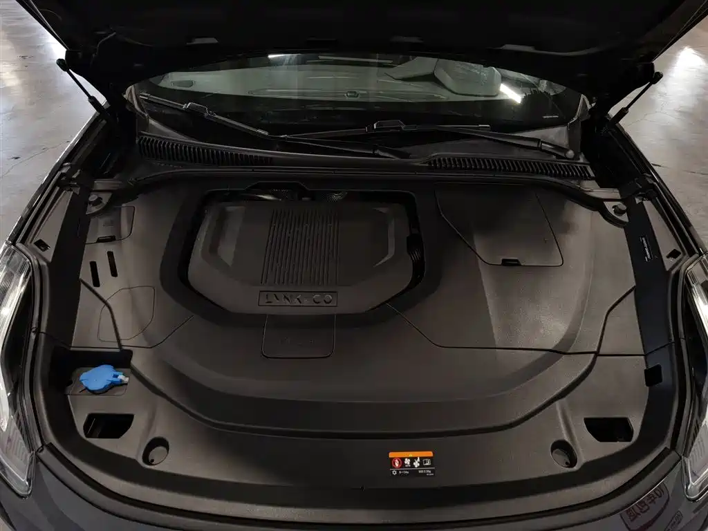 Lynk & Co 06 2020 1.5T Pro