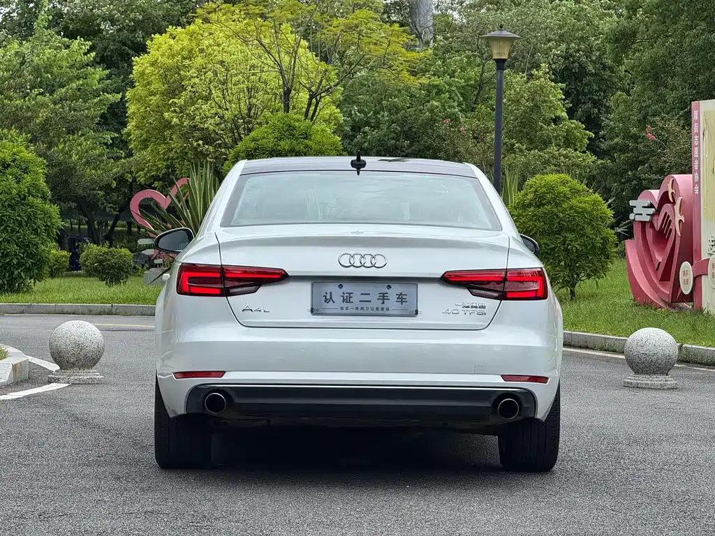 Audi A4L — миниатюра 4