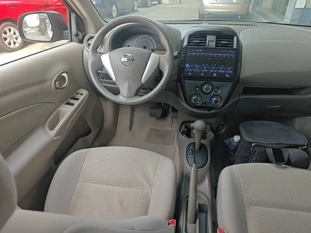 Nissan Sunny — миниатюра 11