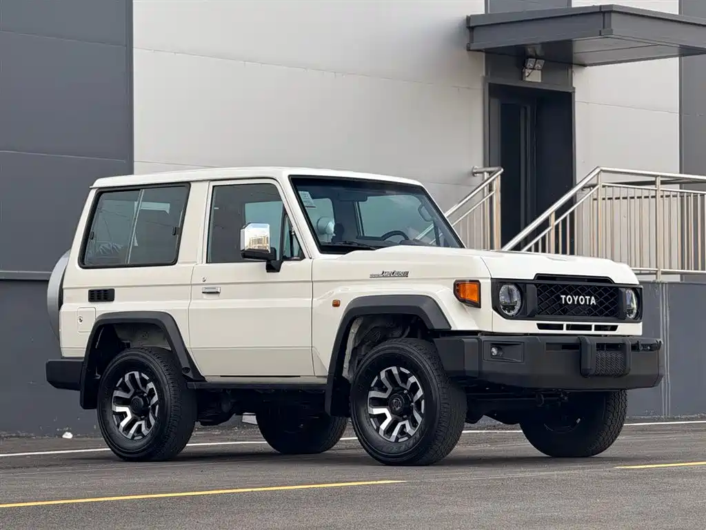 Toyota Land Cruiser LC71 2024 2.8T