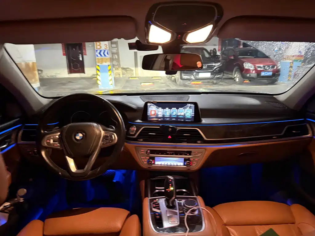 BMW 7 Series 7 2017 740Li Lead