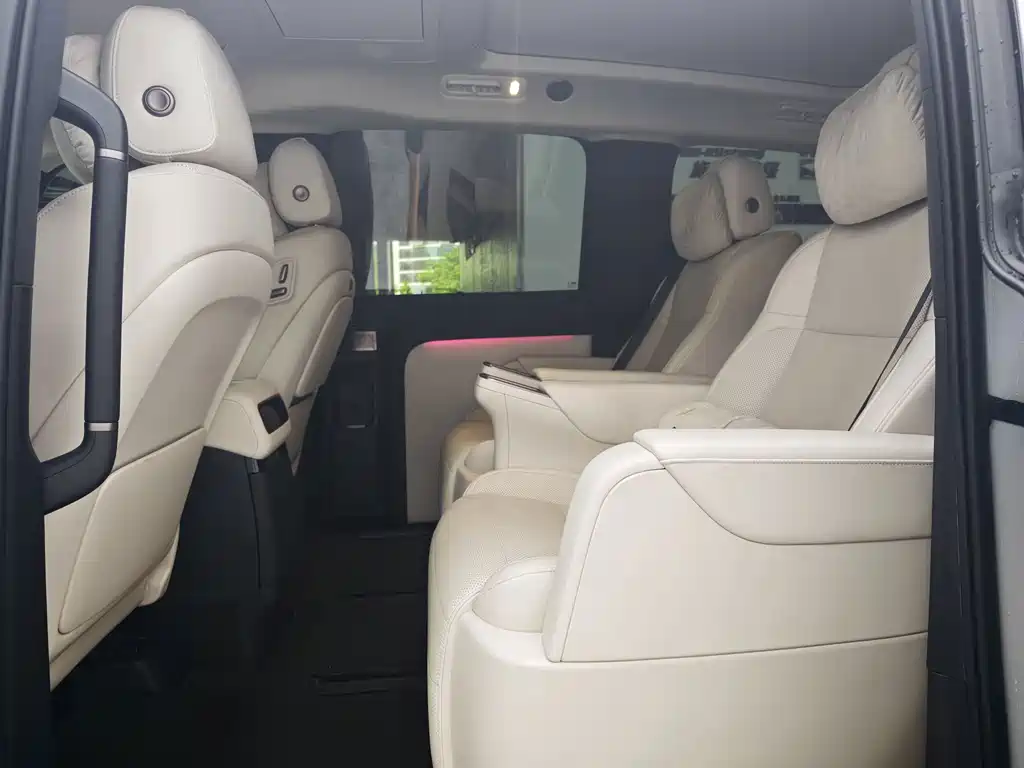 Li Auto Li MEGA — миниатюра 9