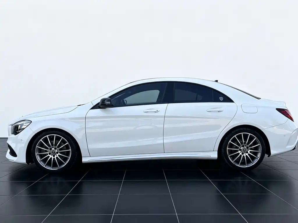 Mercedes-Benz CLA 2018 CLA 220 4MATIC