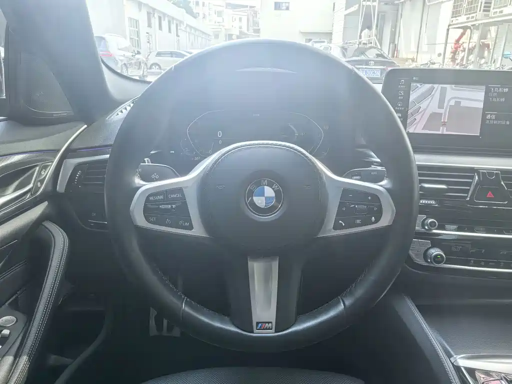 BMW 5 Series (Import) — миниатюра 17