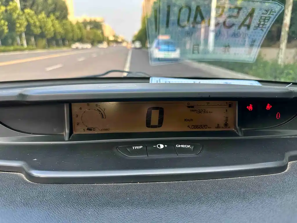 Citroen C-Quatre — миниатюра 8