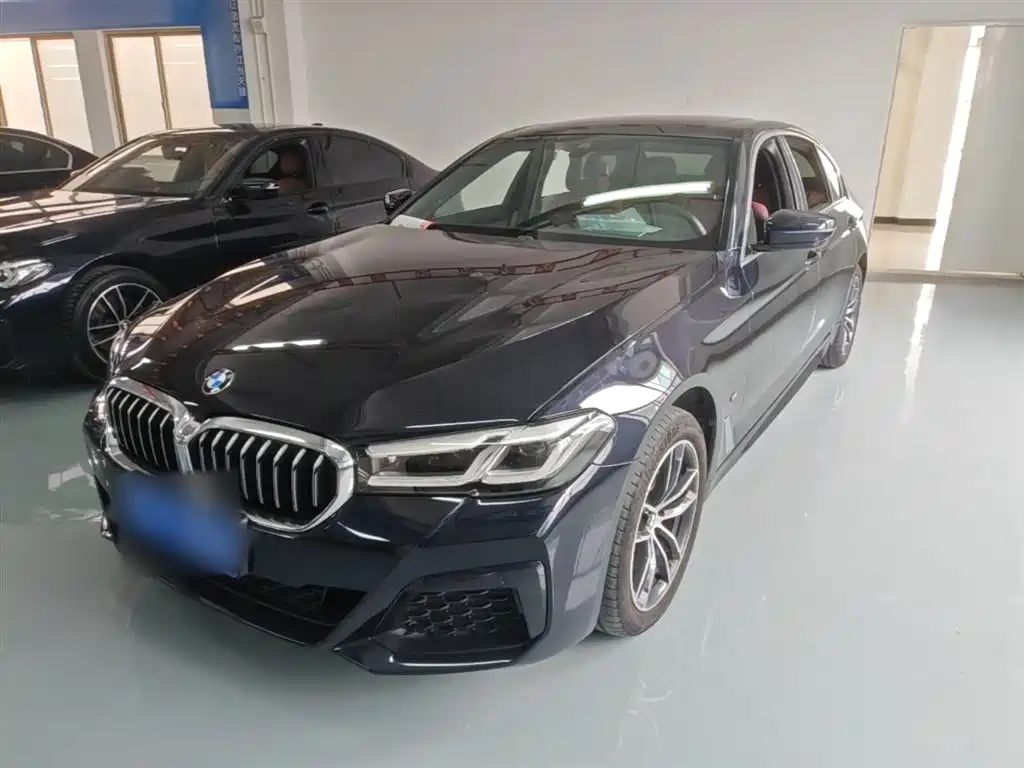 BMW 5 Series 2023