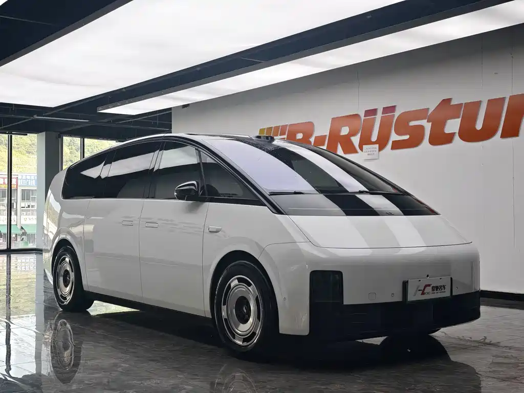 Li Auto Li MEGA — миниатюра 3