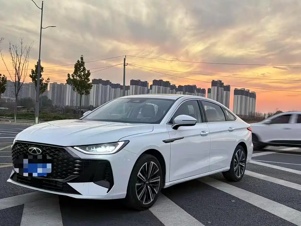 Chery Arrizo 8 PRO 2025