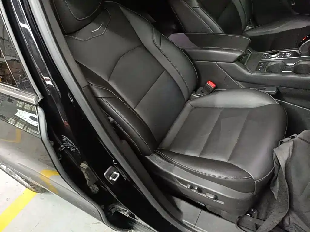 Cadillac XT4 — миниатюра 25
