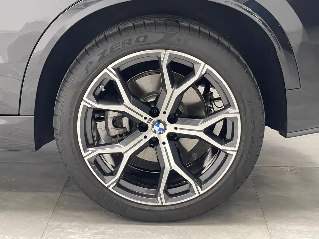 BMW X5 — миниатюра 19