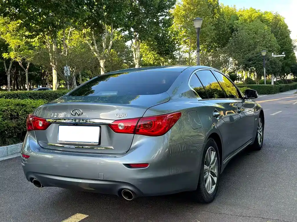 Infiniti Q50L — миниатюра 7