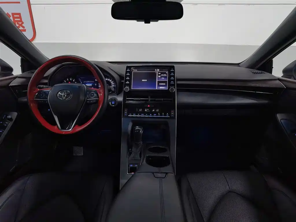 Toyota Avalon 2019 2.0L Luxury VI