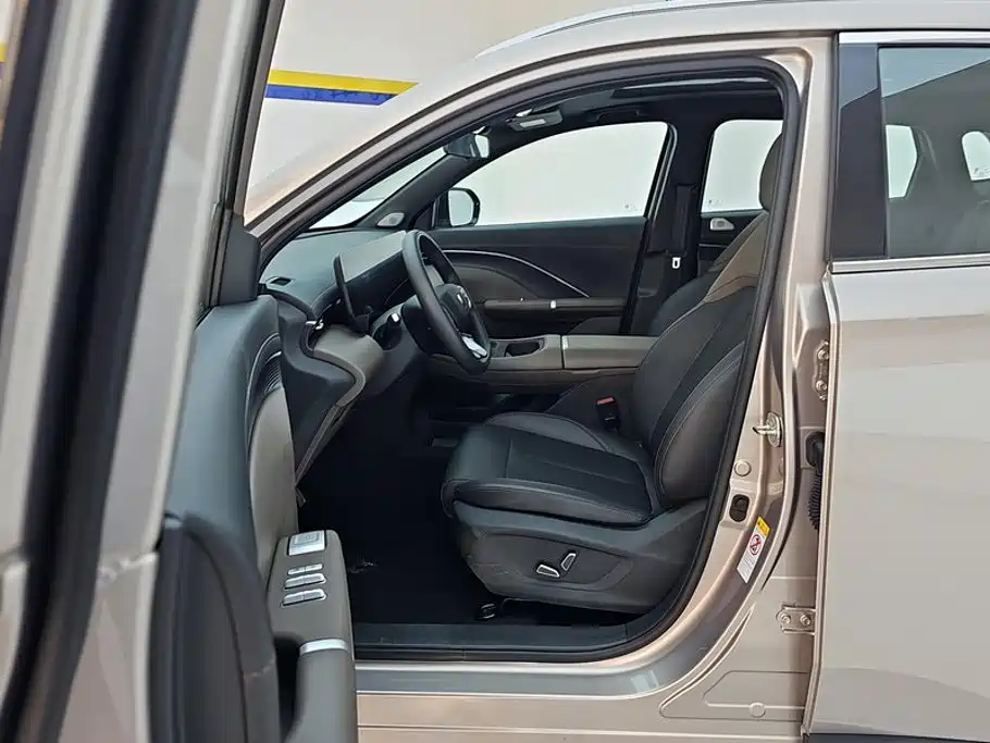 Changan CS55PLUS — миниатюра 9