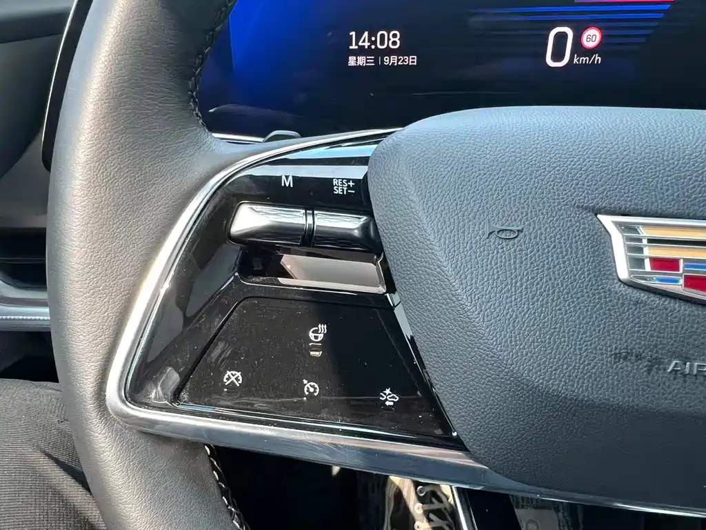 Cadillac GT4 — миниатюра 7