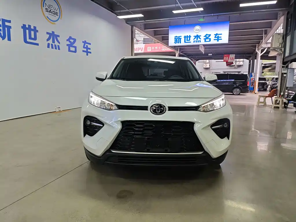 Toyota Wildlander — миниатюра 2