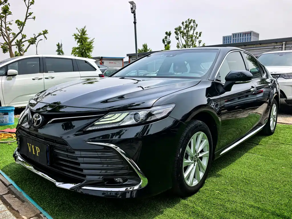 Toyota Camry 2023