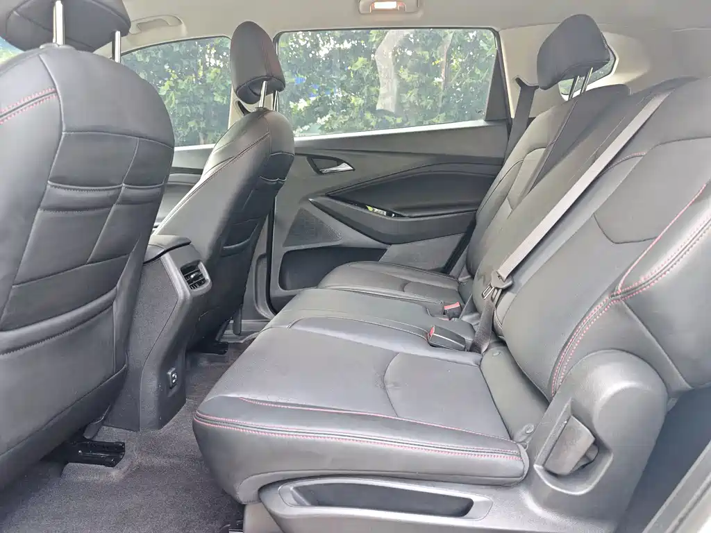 Chevrolet Volando — миниатюра 5