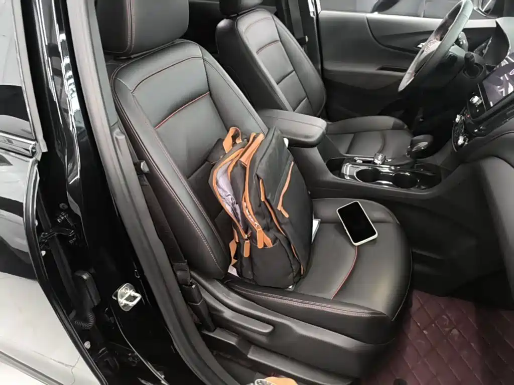 Chevrolet Equinox — миниатюра 25