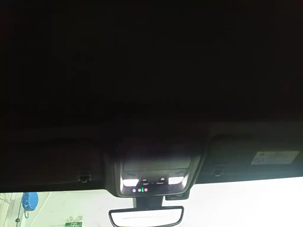 Cadillac XT4 — миниатюра 18