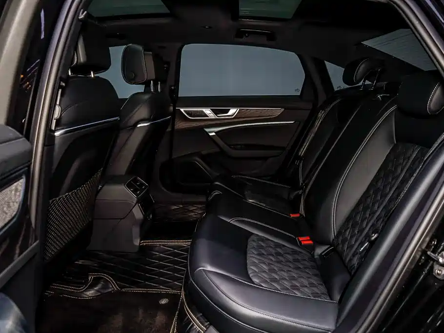 Audi A6L — миниатюра 10