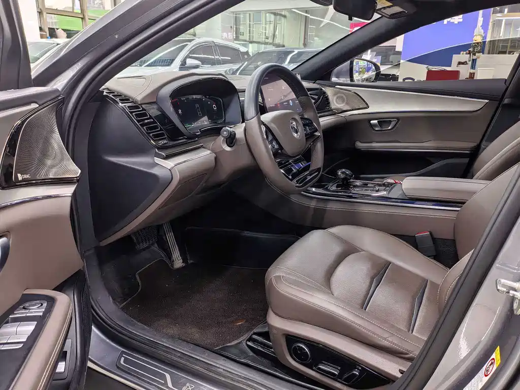 BYD Han — миниатюра 8