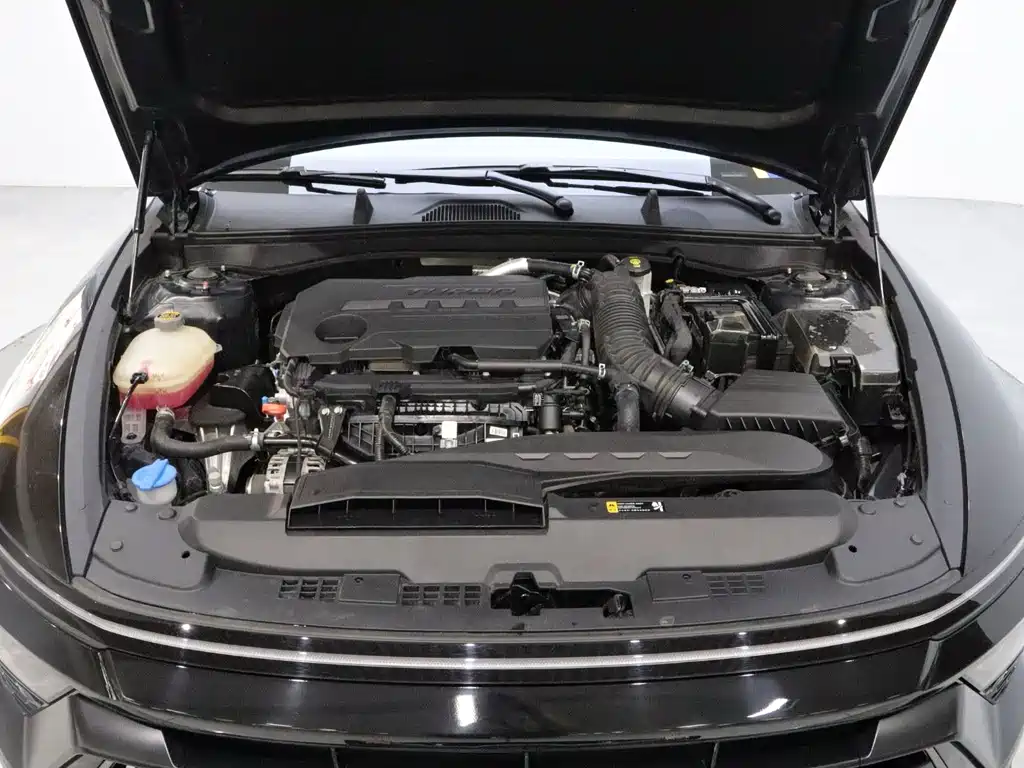 Hyundai Sonata — миниатюра 19