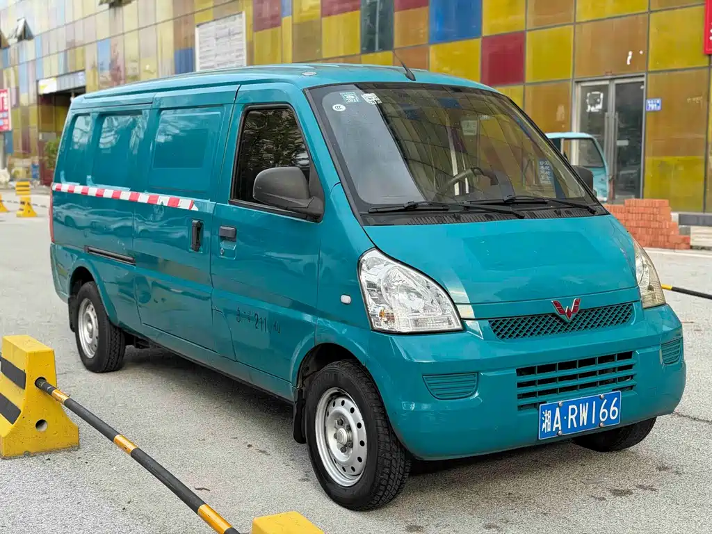Wuling Rongguang — миниатюра 3