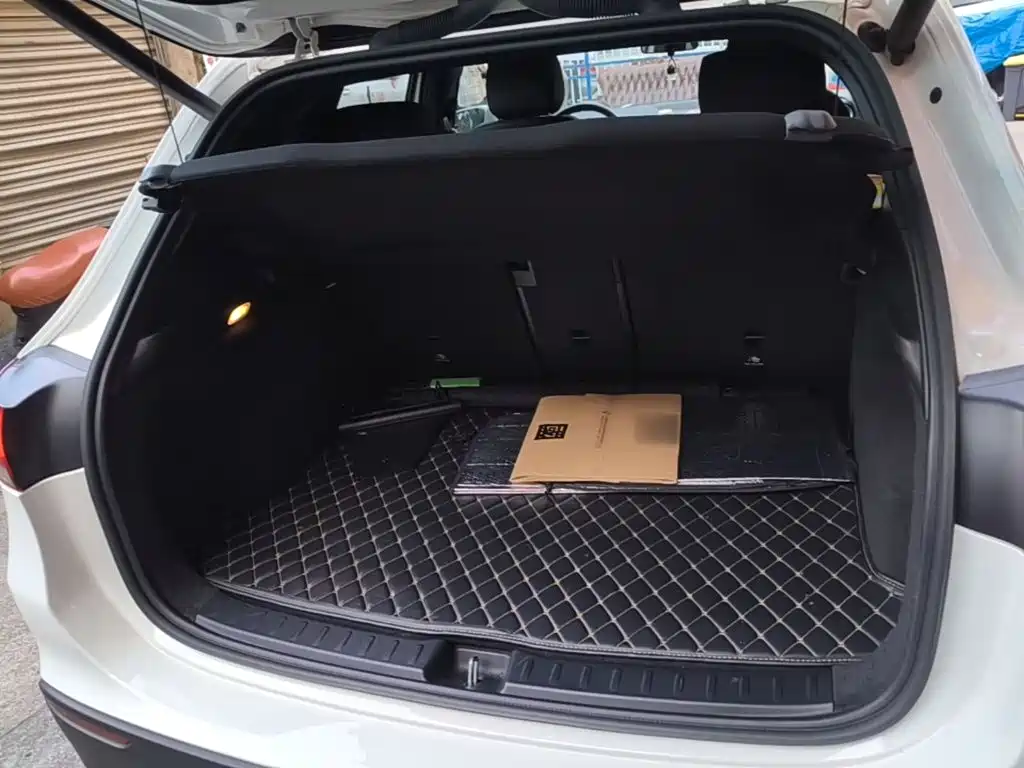 Mercedes-Benz GLA — миниатюра 19
