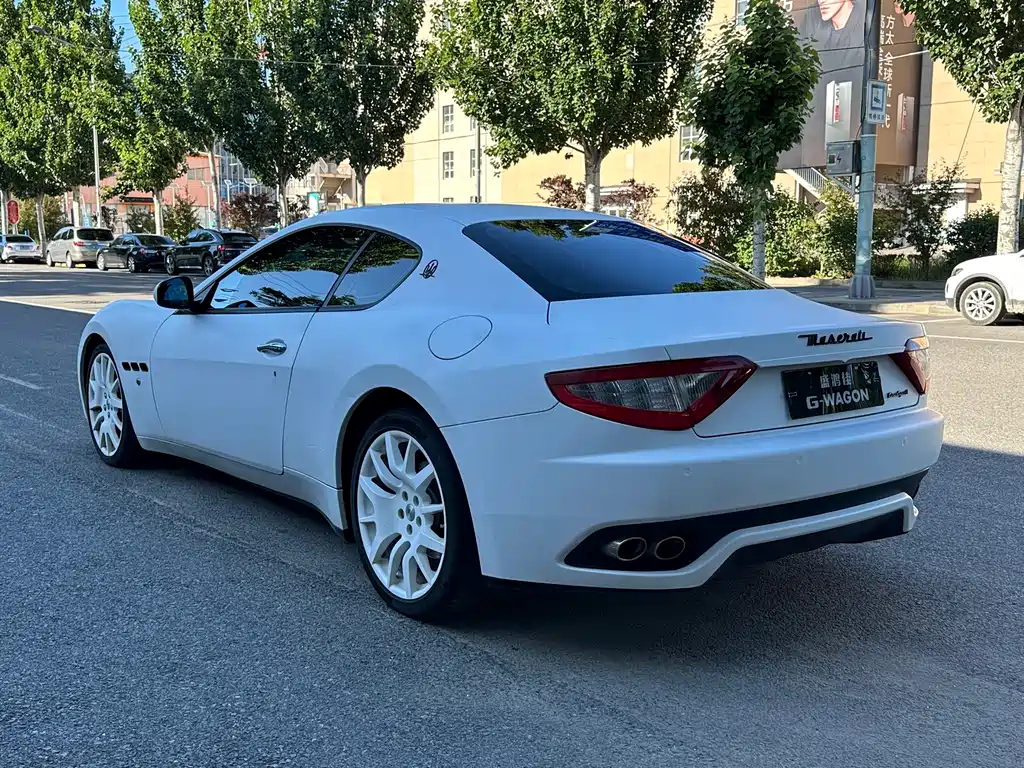 Maserati GranTurismo 2007 4.2L Standard