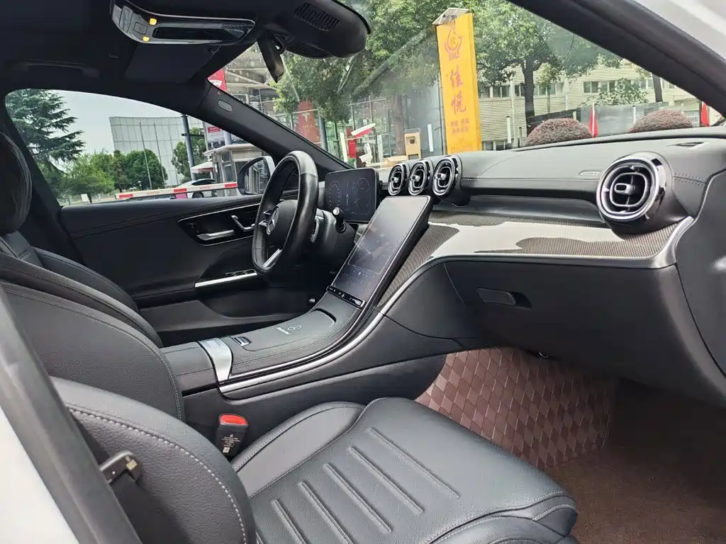 Mercedes-Benz C-Class — миниатюра 28