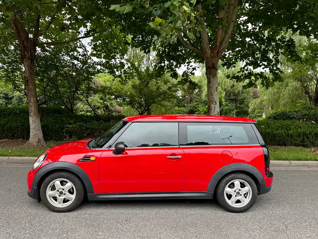 MINI Mini Clubman — миниатюра 4