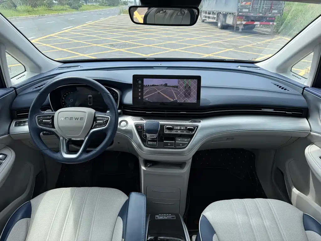 Roewe iMAX8 2022 400TGI