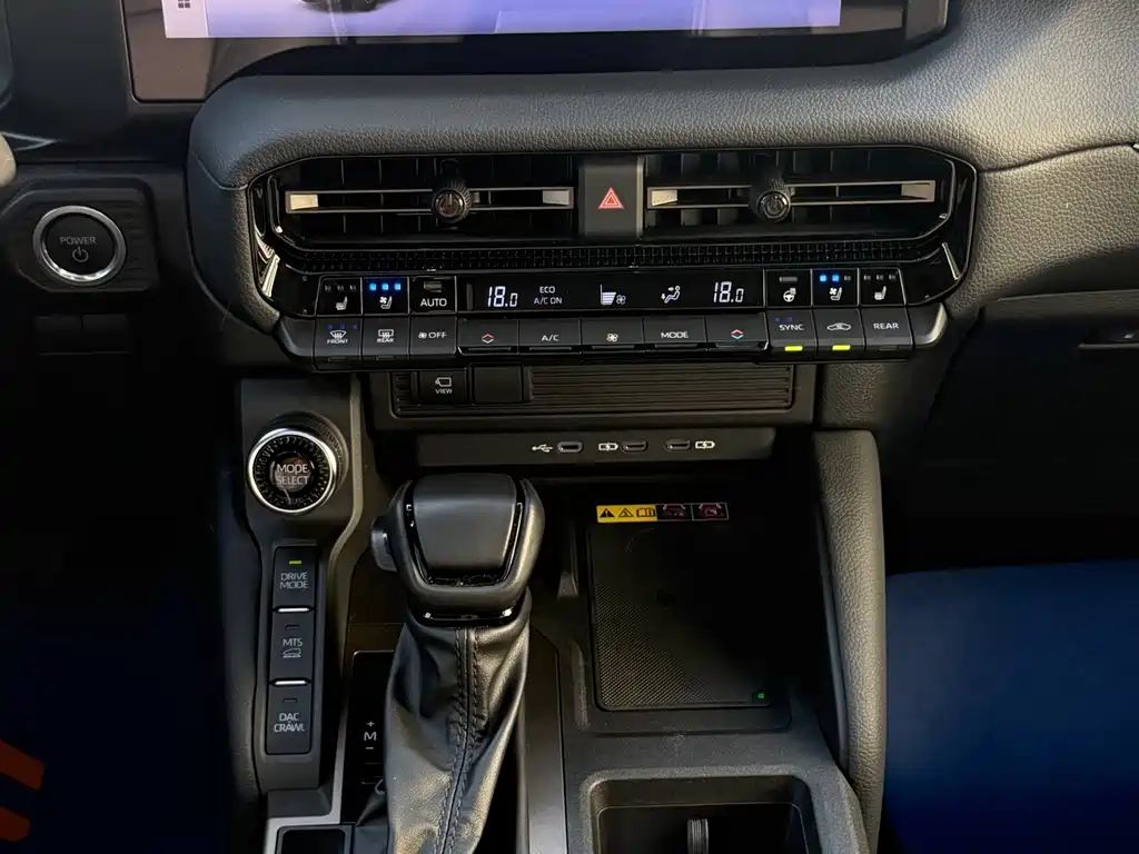 Toyota Prado — миниатюра 13