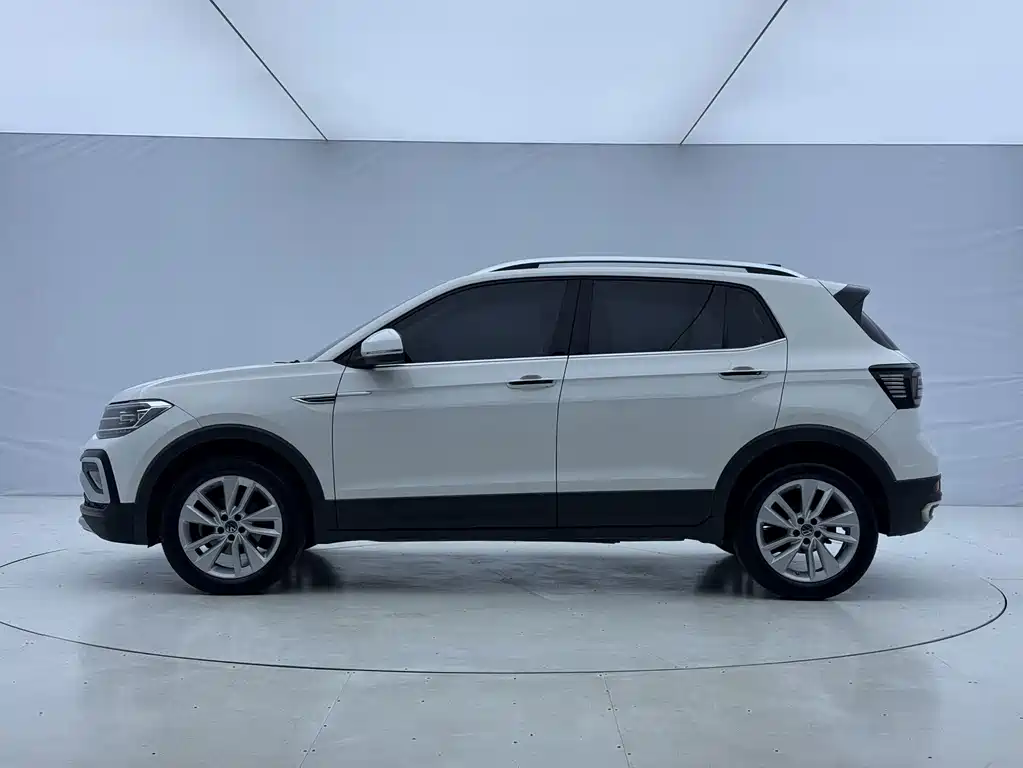 Volkswagen T-Cross — миниатюра 9