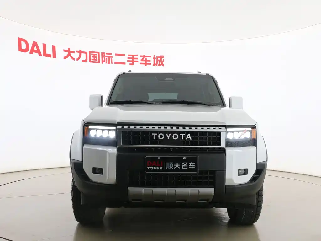Toyota Prado — миниатюра 2