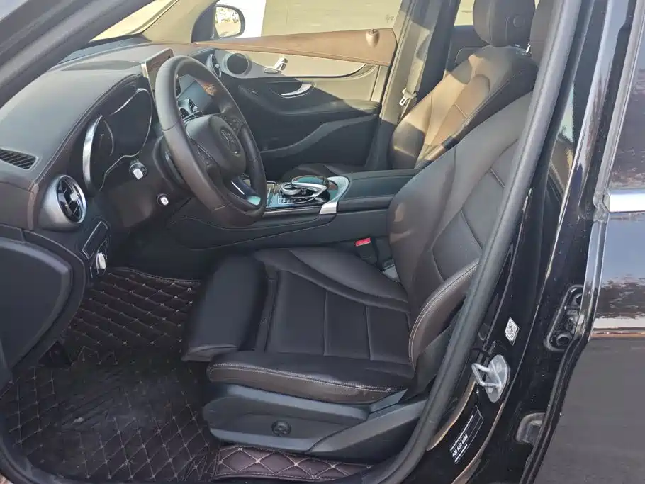 Mercedes-Benz GLC — миниатюра 9