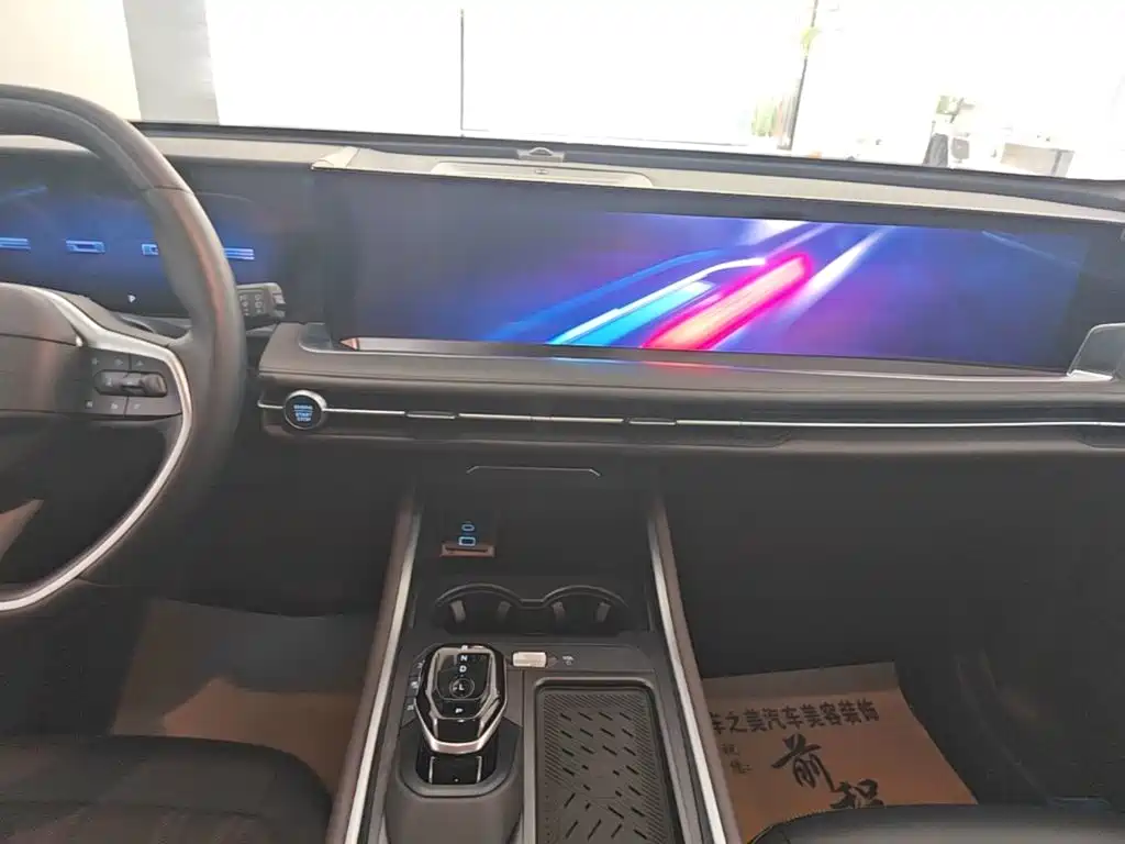 Ford Edge — миниатюра 13