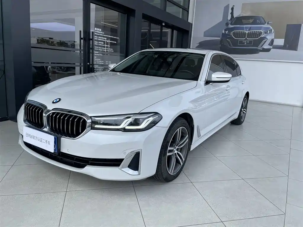 BMW 5 Series 2021